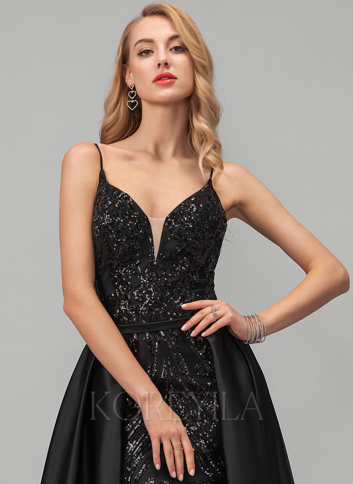 V-neck Floor-length Sheath Dress with Slit Burgundy